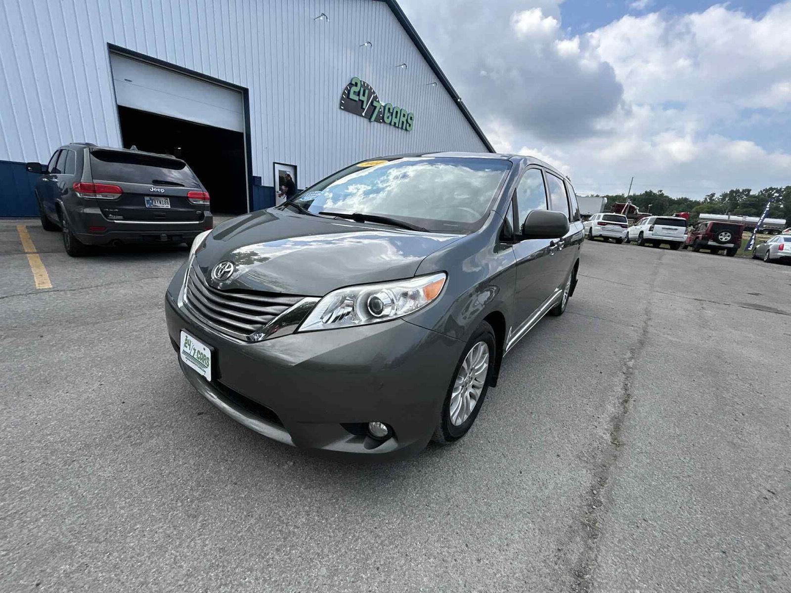 Shop 24/7 Cars