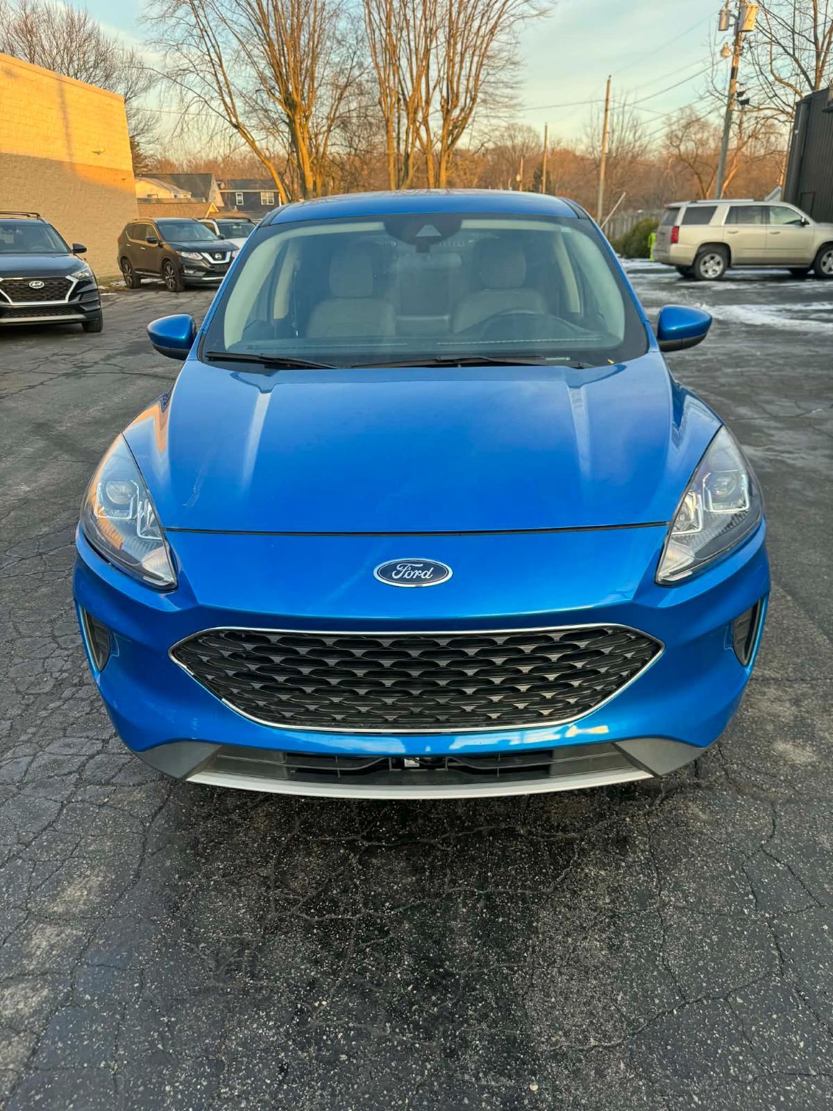 2020 Ford Escape SE's photo