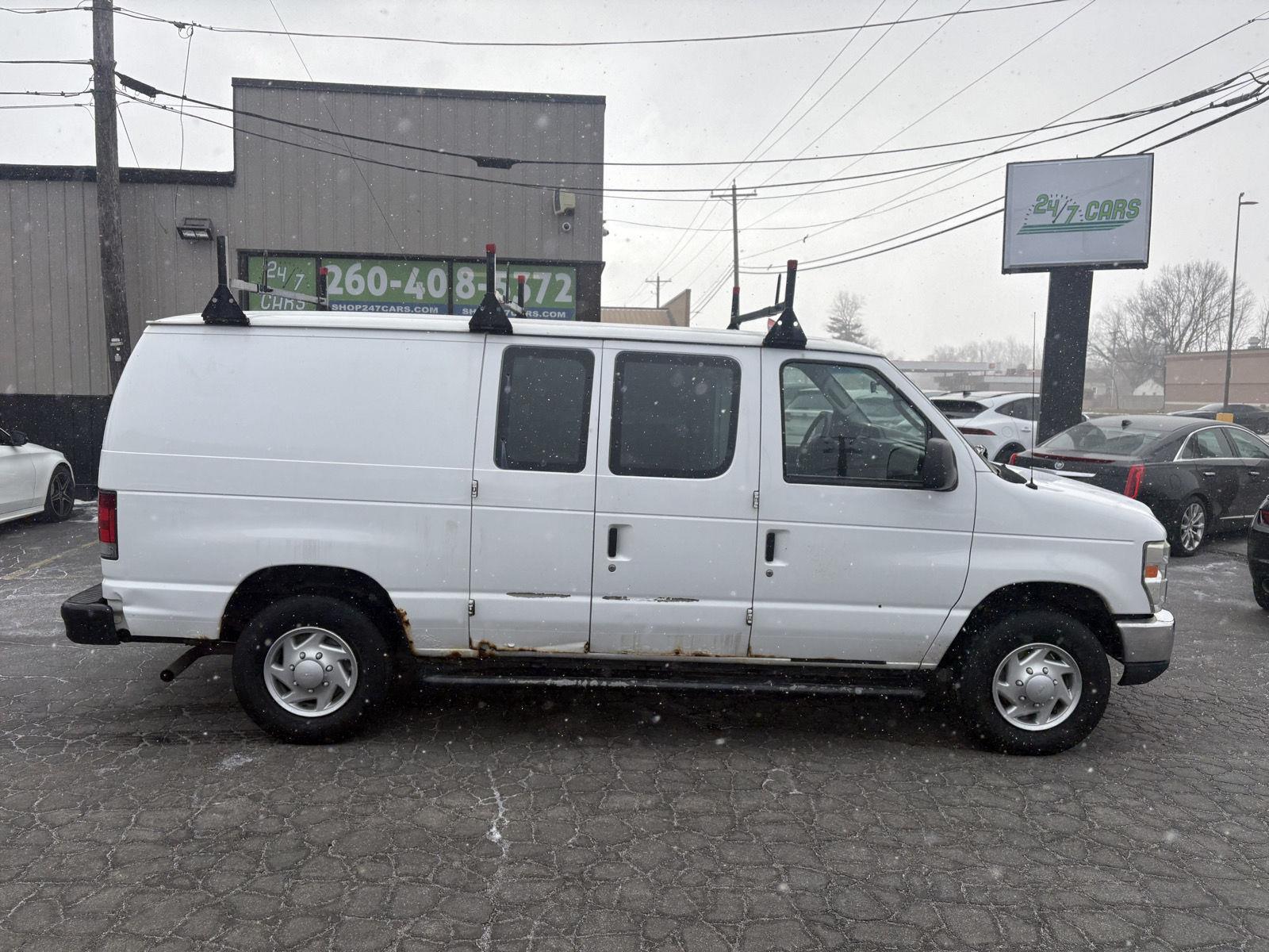 2013 Ford E-Series Econoline Van Commercial