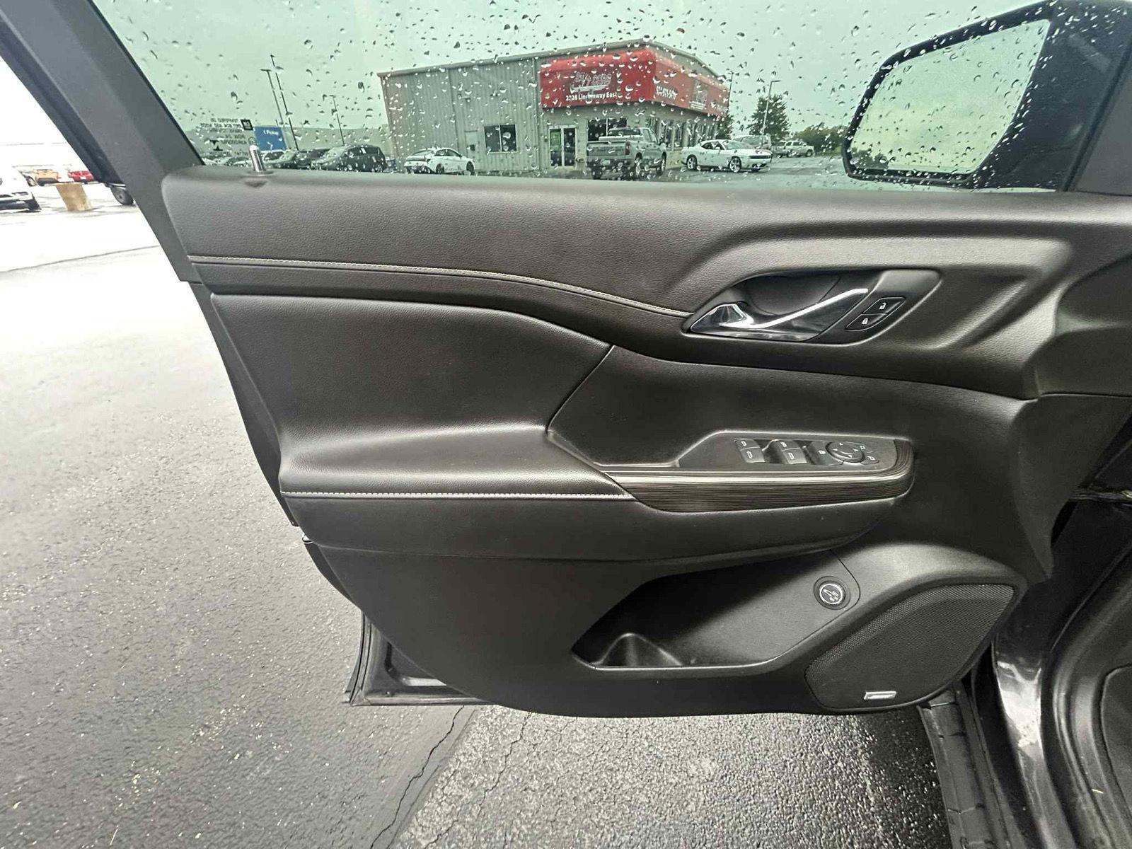 Shop 24/7 Cars