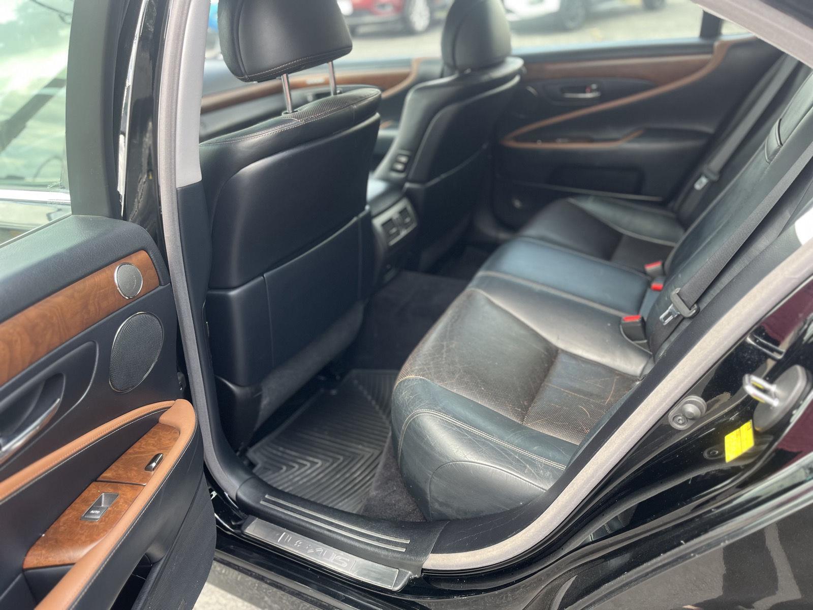 Shop 24/7 Cars