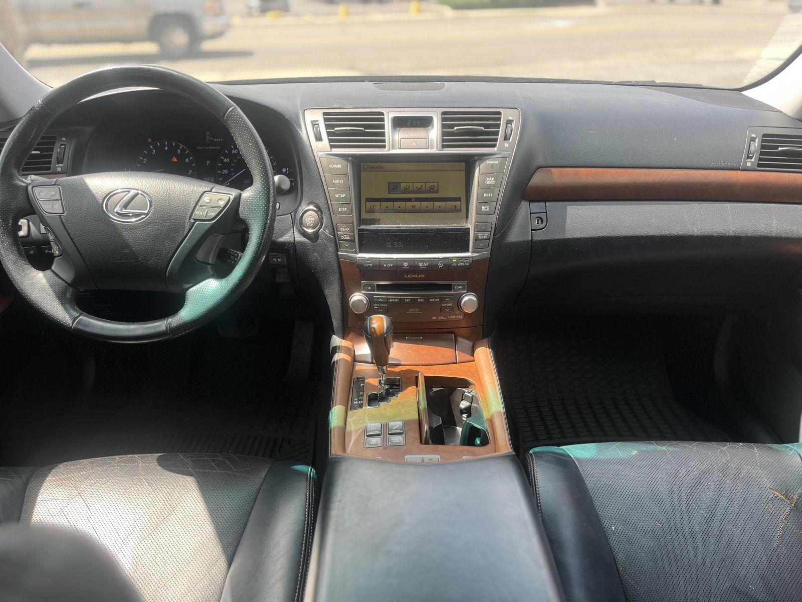 Shop 24/7 Cars