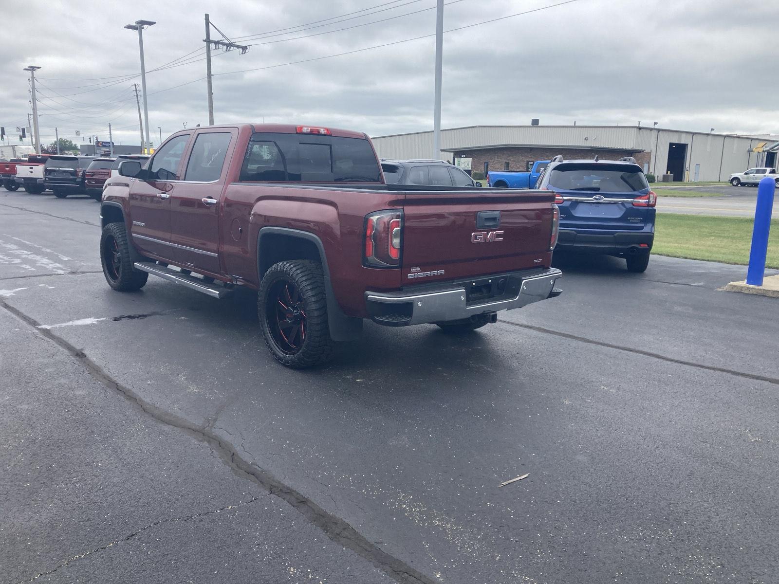 2017 Gmc Sierra 1500 SLT photo 4