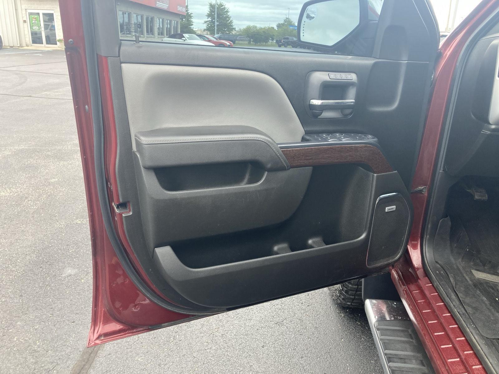 2017 Gmc Sierra 1500 SLT photo 10