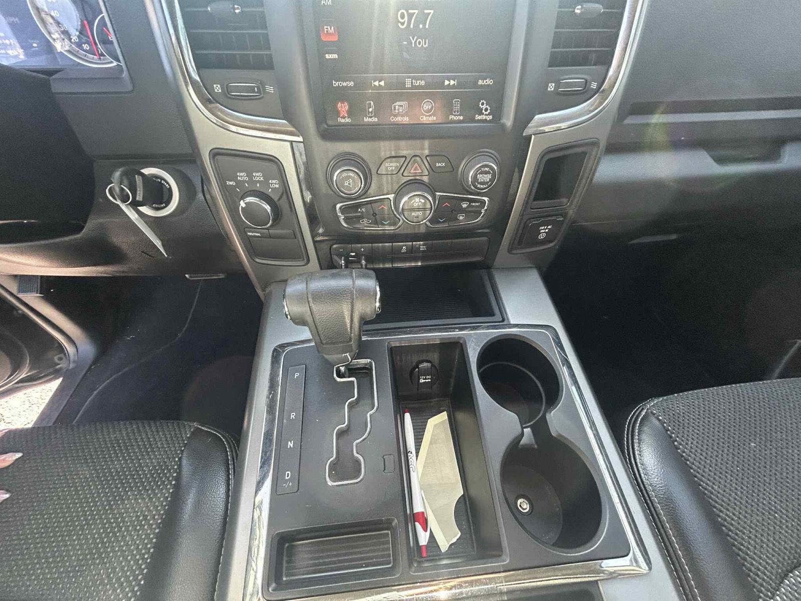 2013 Ram 1500 Sport photo 18