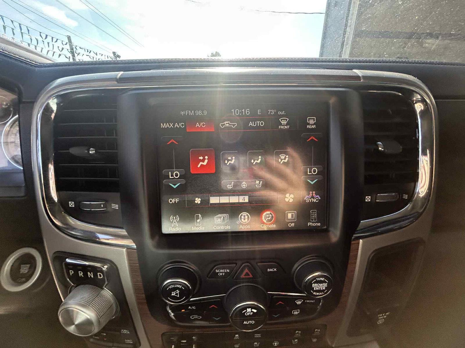 2017 Ram 1500 Laramie photo 19