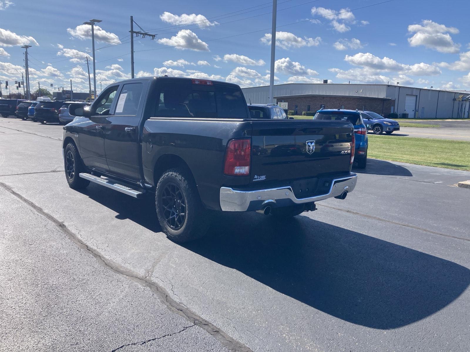 2017 Ram 1500 Big Horn photo 3