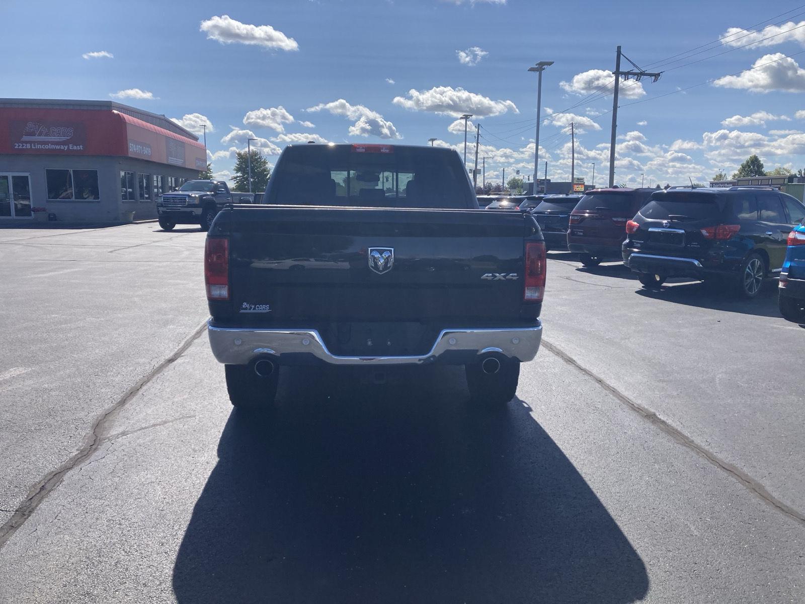 2017 Ram 1500 Big Horn photo 4