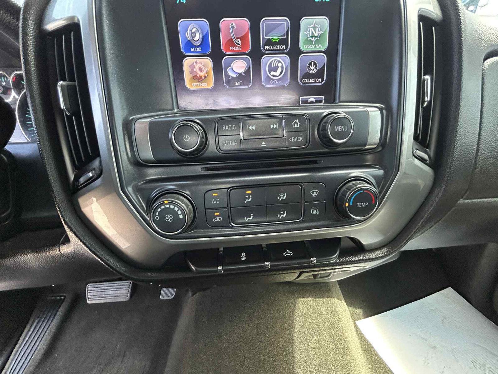 2017 Chevrolet Silverado 1500 LT photo 14