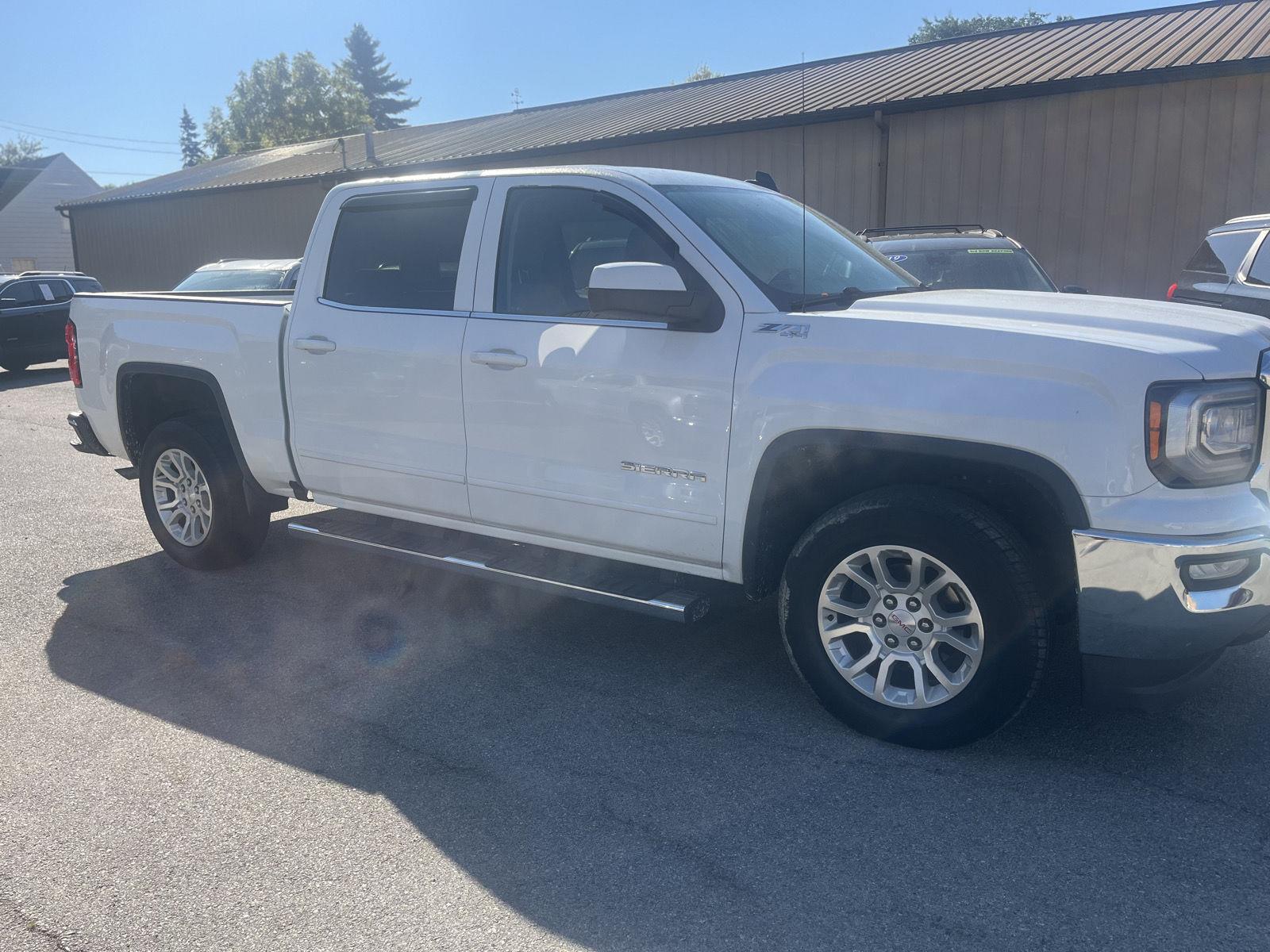 2017 Gmc Sierra 1500 SLE photo 9