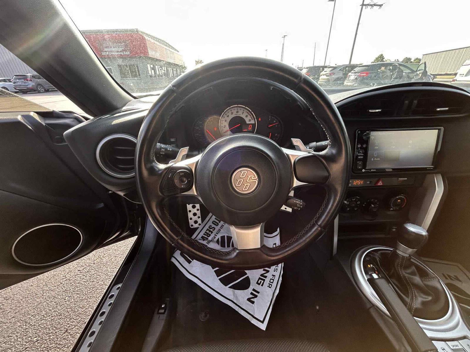 2017 Toyota GR86 Base photo 8