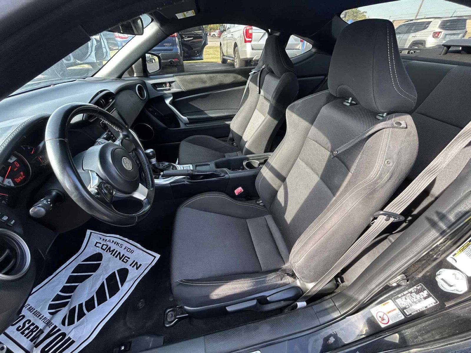 2017 Toyota GR86 Base photo 14