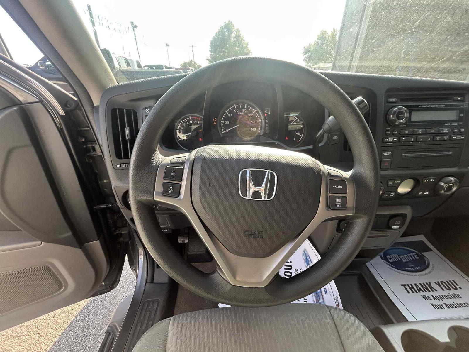2013 Honda Ridgeline RTS photo 13