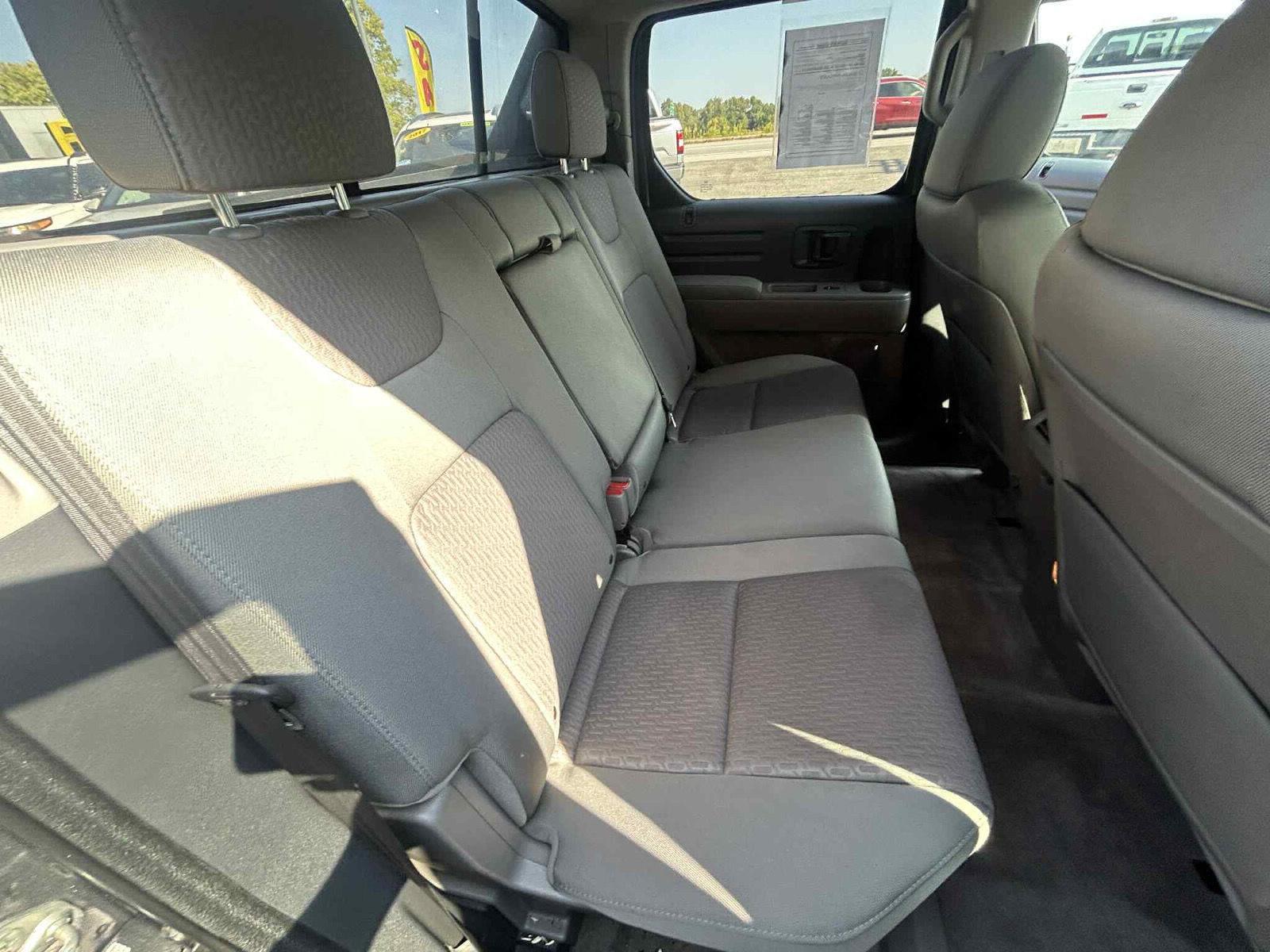 2013 Honda Ridgeline RTS photo 14