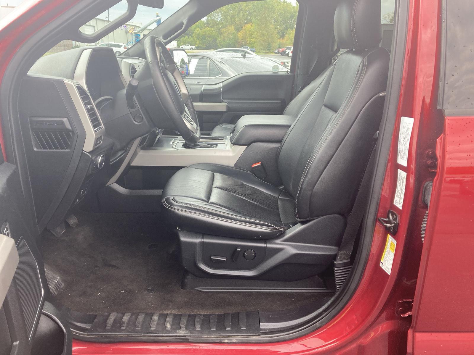 2019 Ford F-150 Lariat photo 8