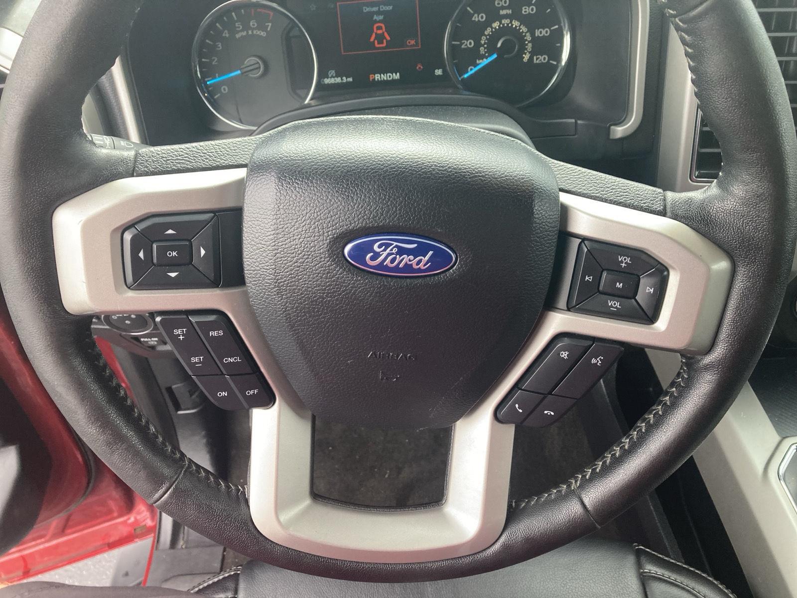 2019 Ford F-150 Lariat photo 10