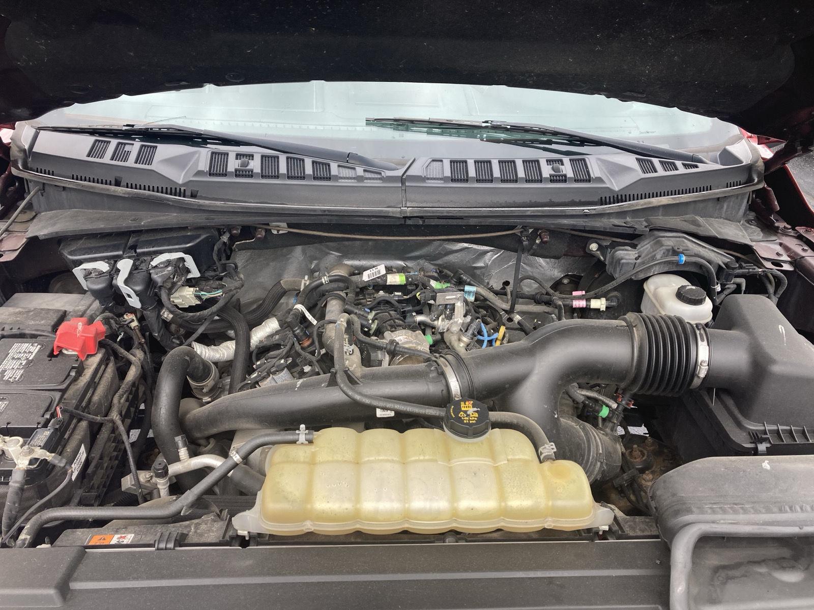 2019 Ford F-150 Lariat photo 18