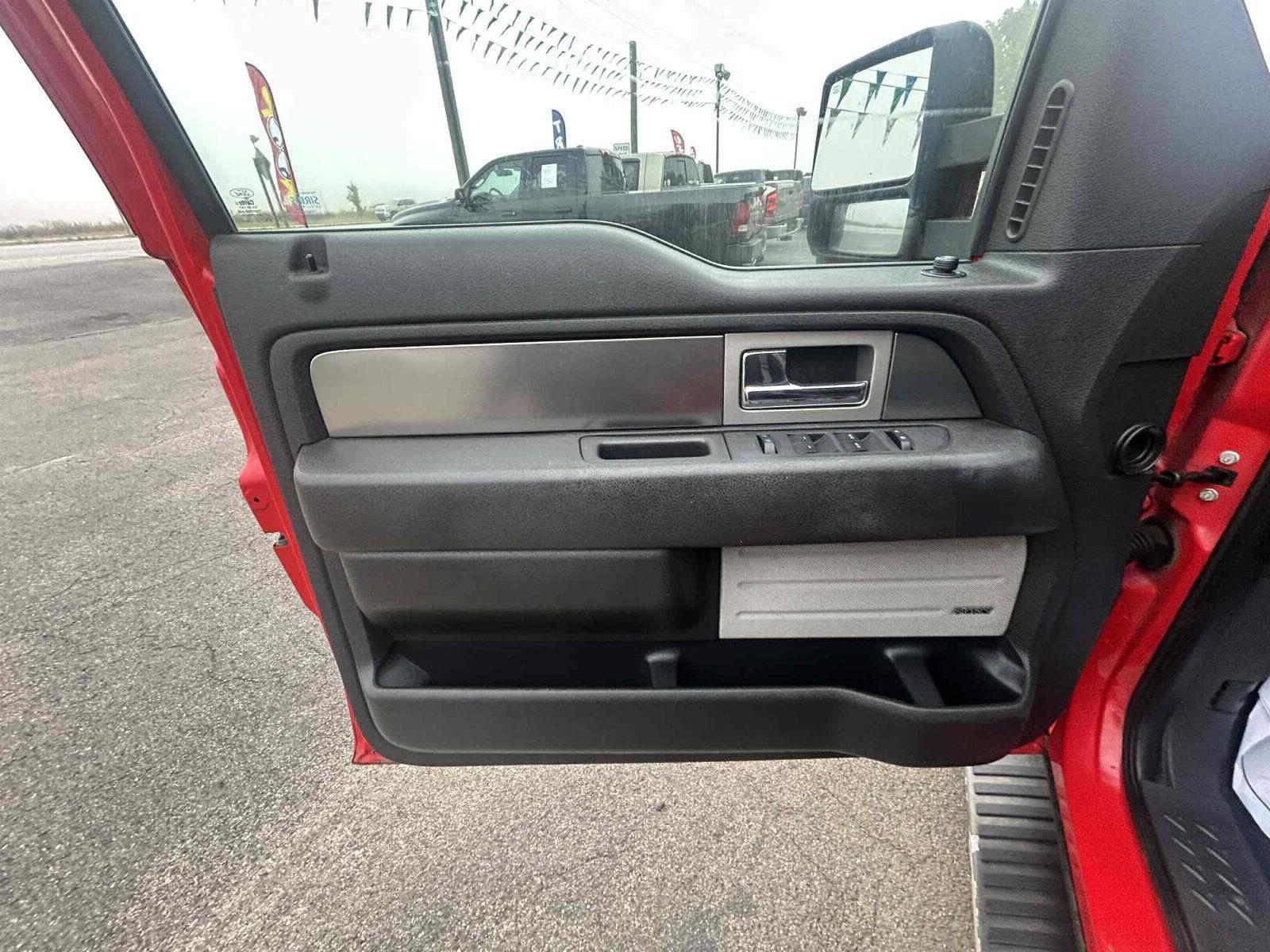 2014 Ford F-150 FX4 photo 15