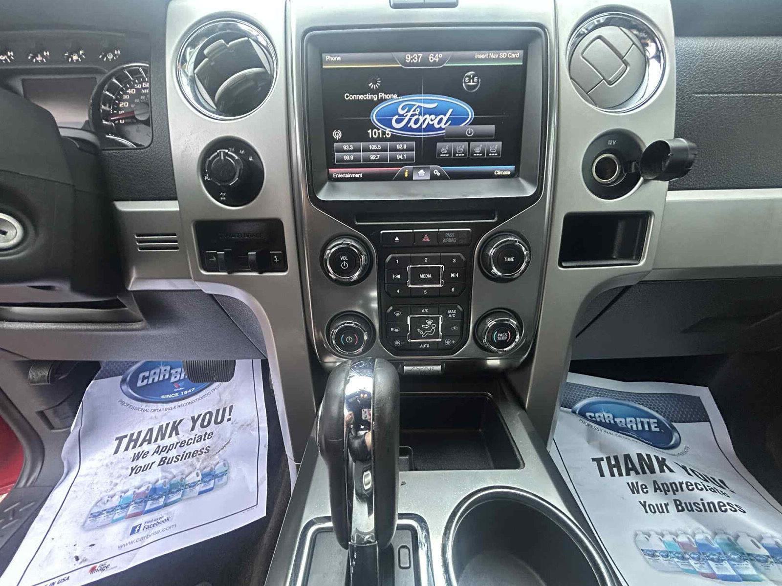 2014 Ford F-150 FX4 photo 19