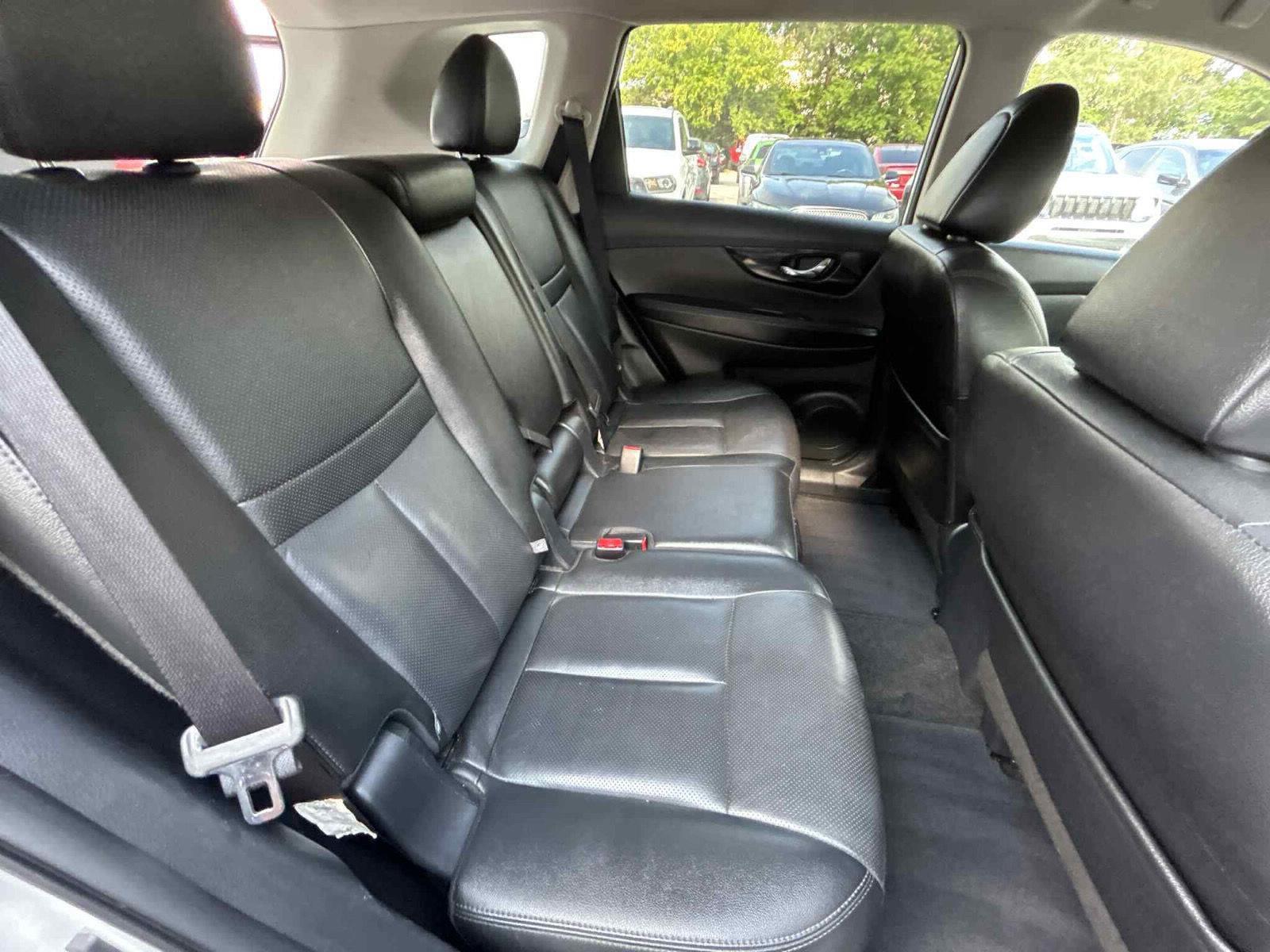 2019 Nissan Rogue SL photo 13