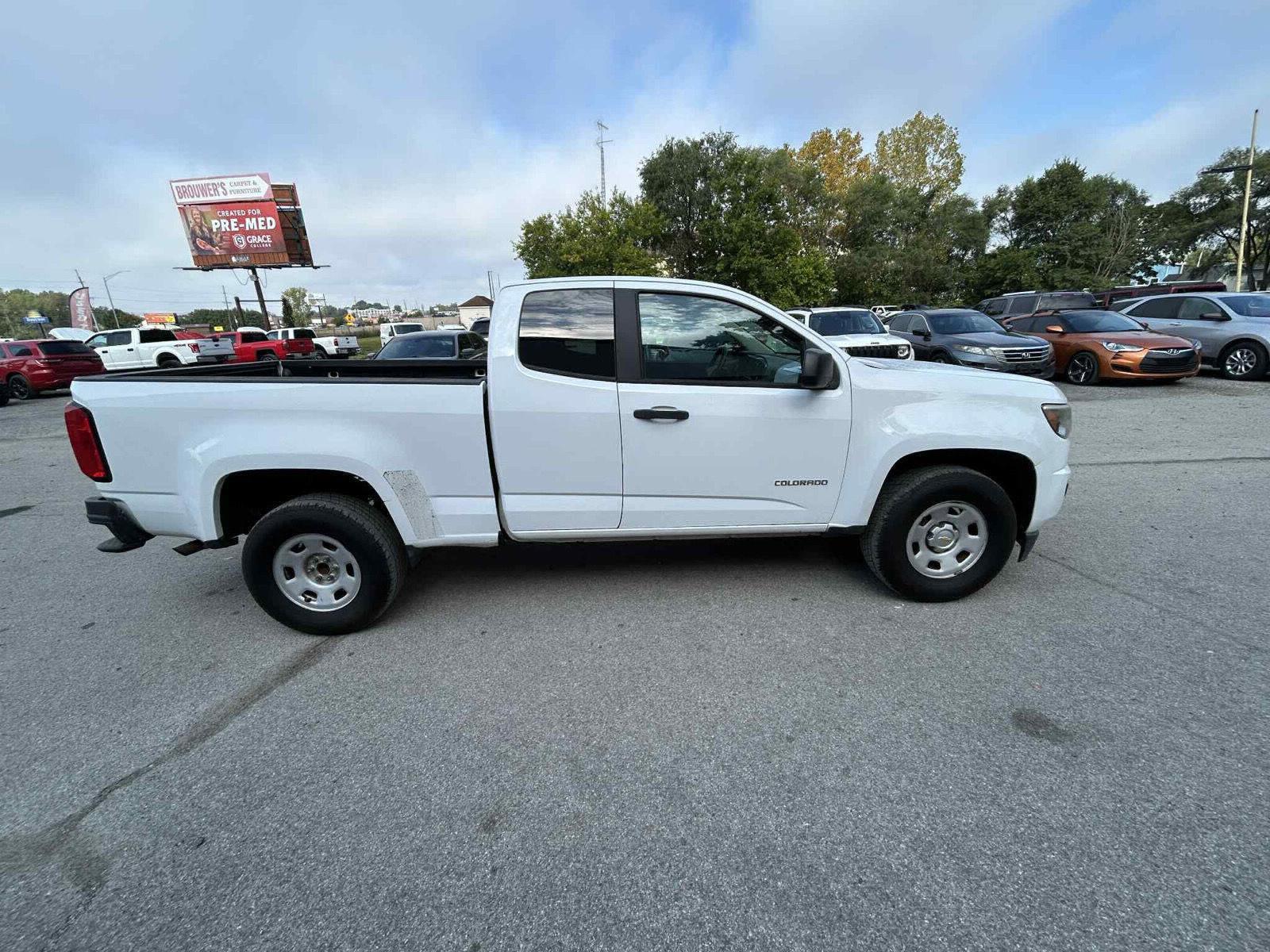 2016 Chevrolet Colorado Work Truck photo 15