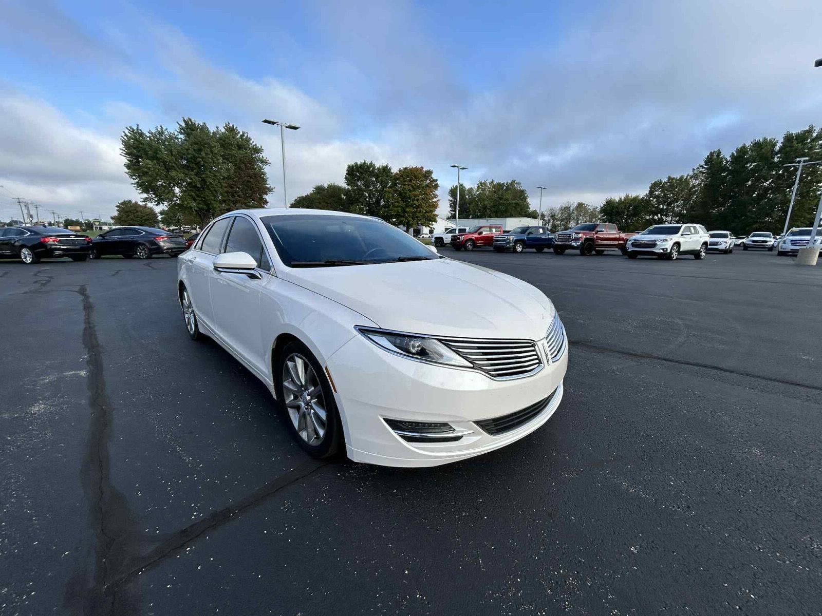 2016 Lincoln MKZ Base