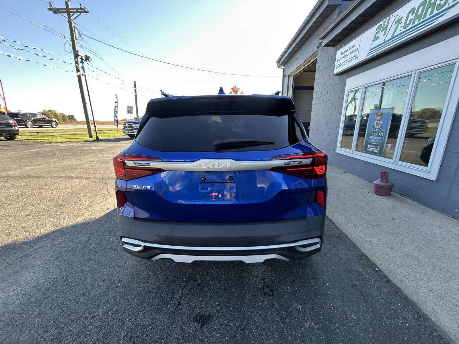 2022 Kia Seltos S's photo