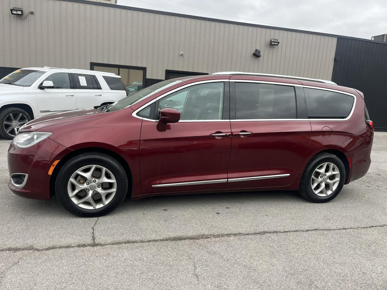 2019 Chrysler Pacifica Touring L Plus