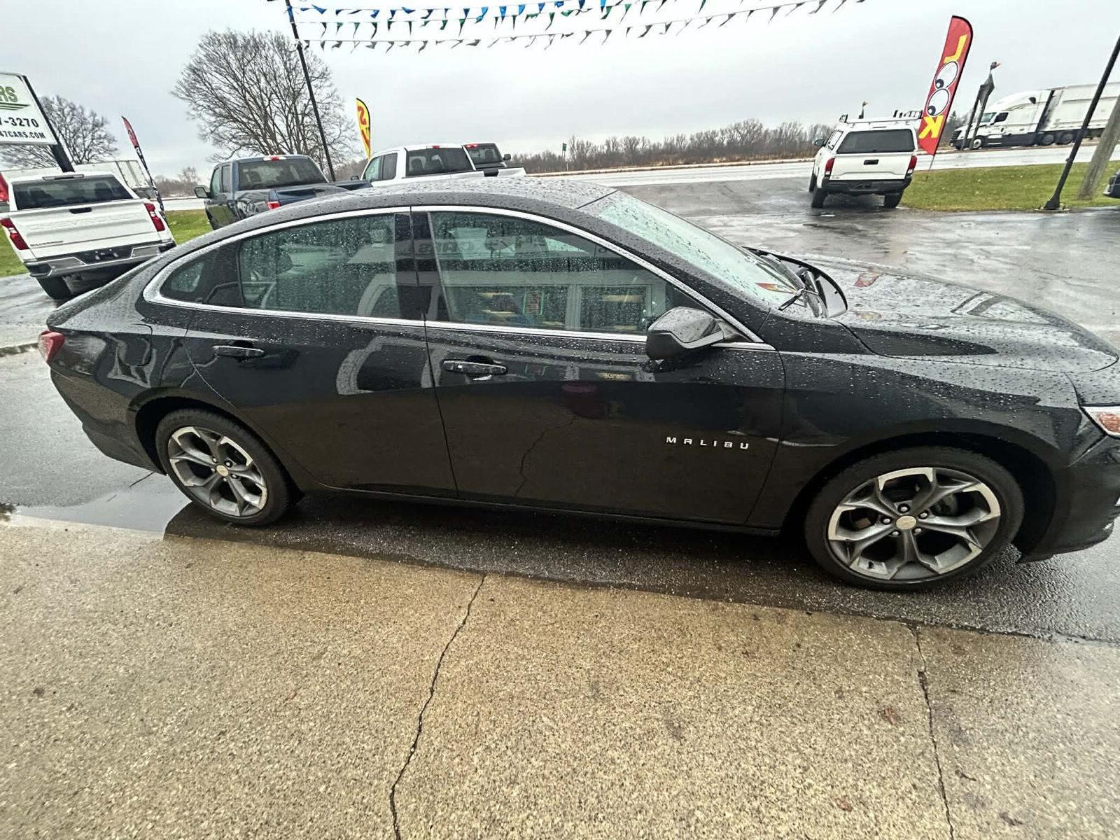 2022 Chevrolet Malibu 1LT's photo