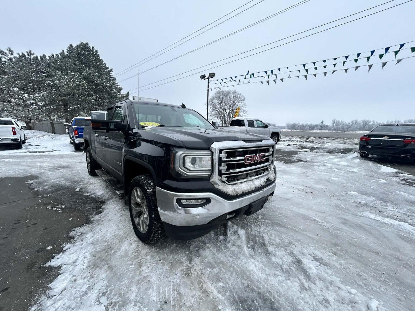 2017 GMC Sierra 1500 SLT's photo