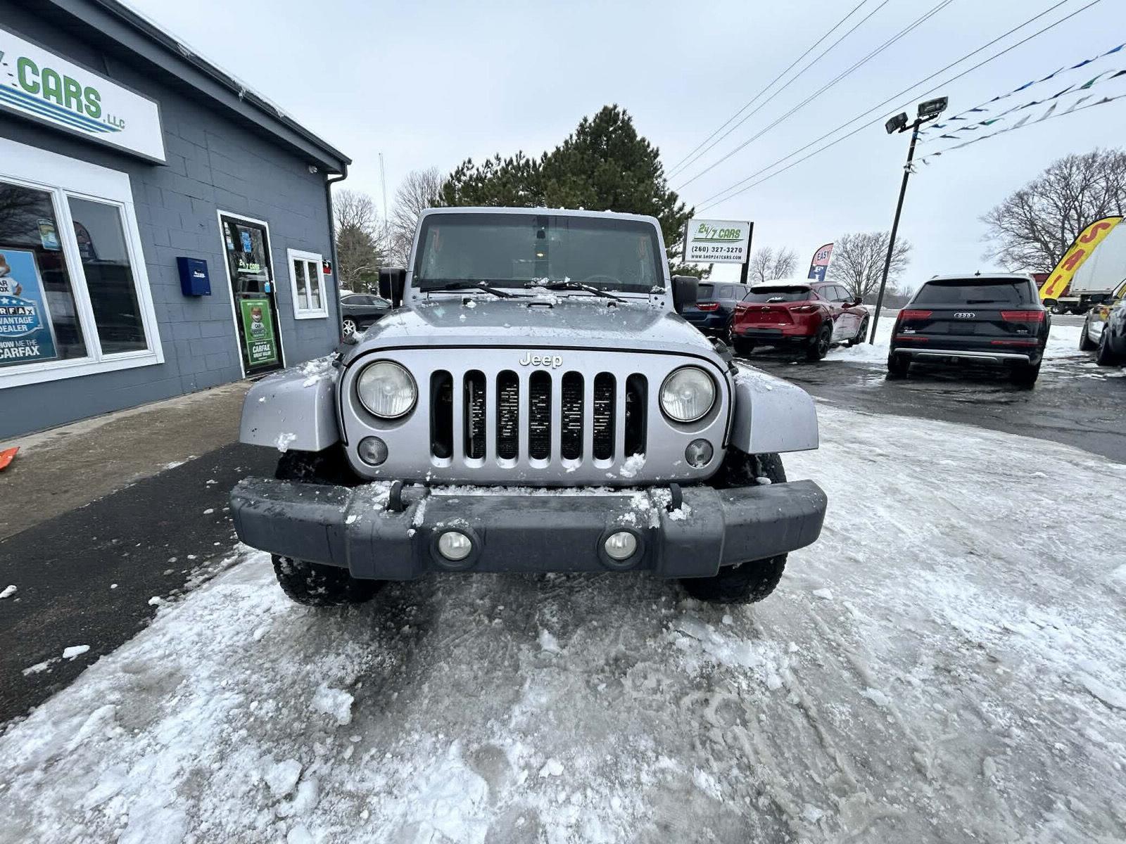 2014 Jeep Wrangler Unlimited Sahara's photo