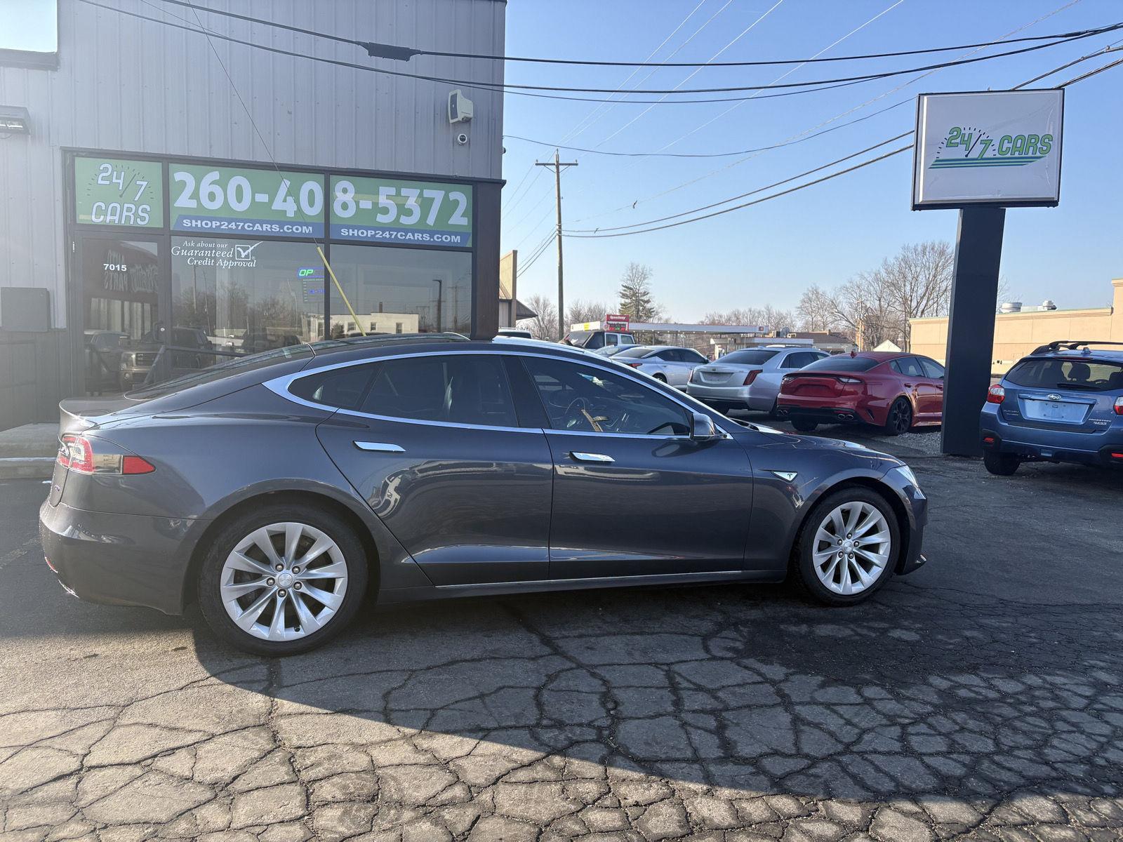 2016 Tesla Model S 90D