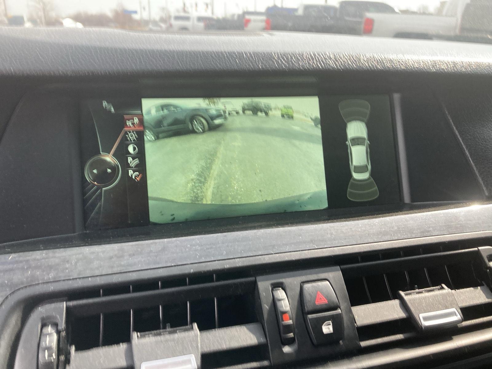2013 BMW 5 Series 535i xDrive Sedan's photo