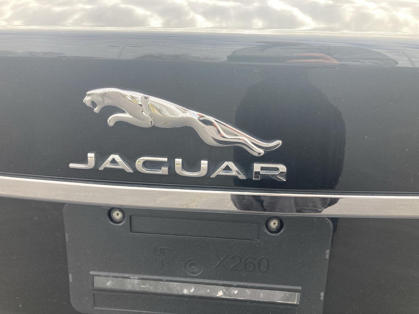 2020 Jaguar XF Prestige - Photo 8