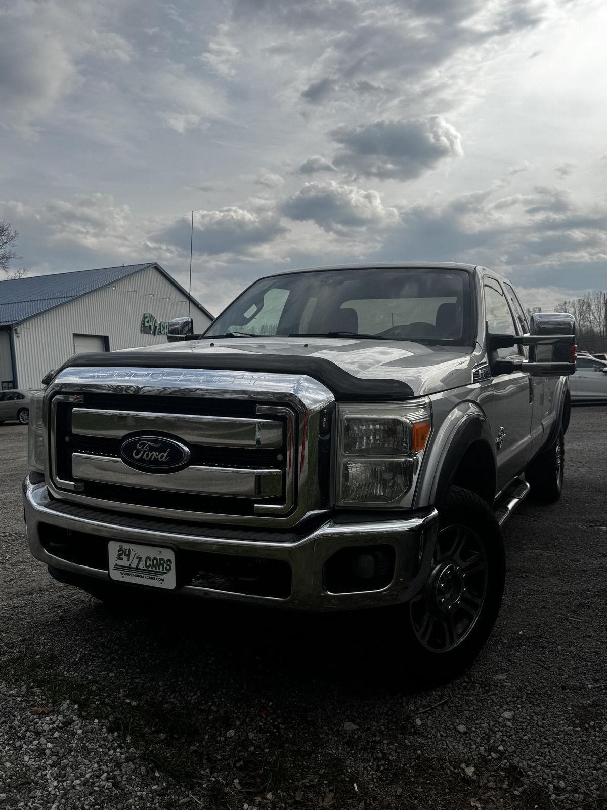 Ingot Silver Metallic 2013 Ford F-350 Super Duty XLT SuperCab 4WD Pickup Truck Four-Wheel Drive 6-Speed Automatic