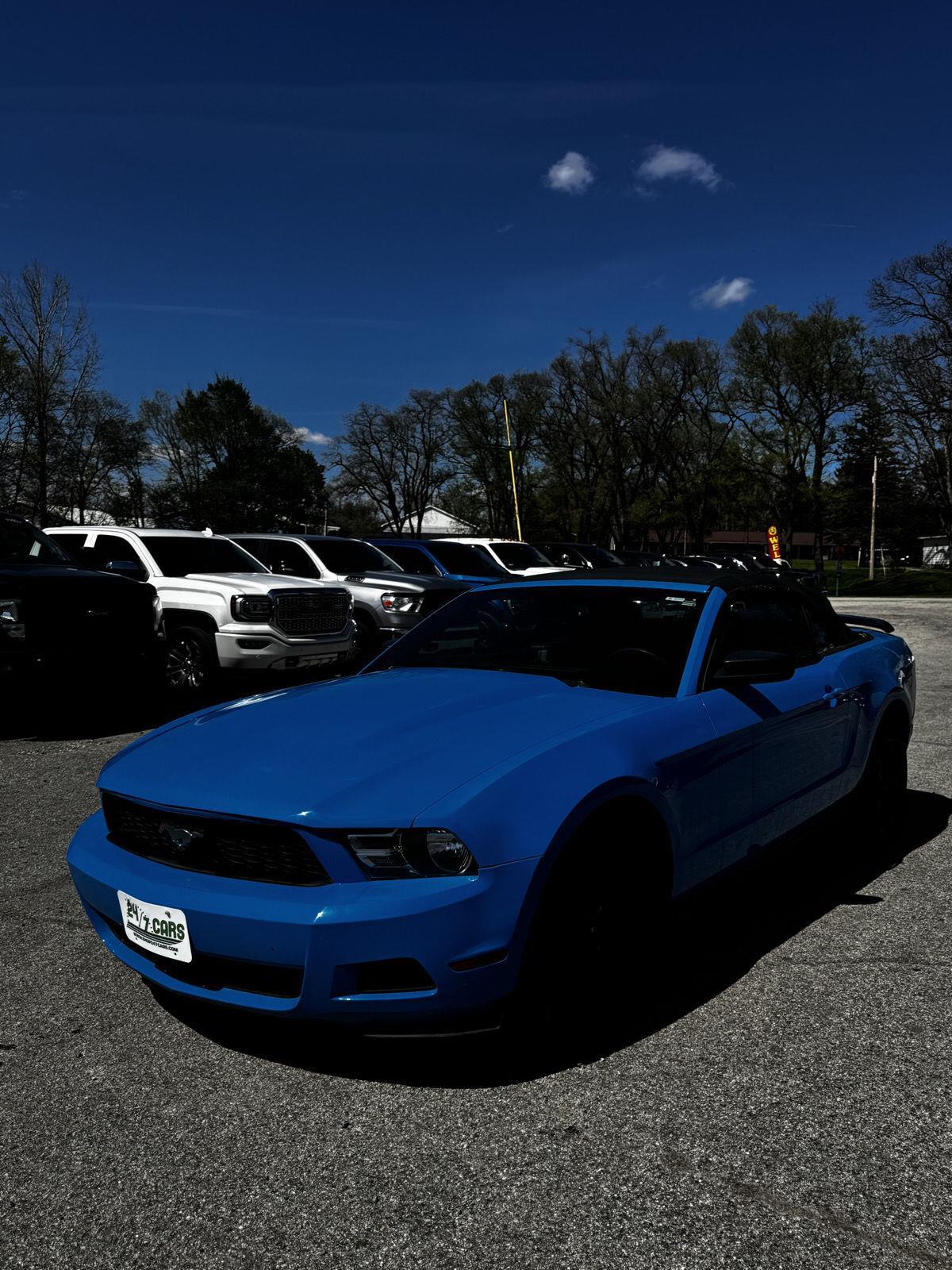 Blue 2010 Ford Mustang Coupe