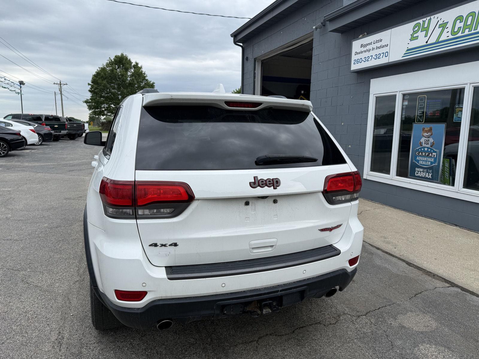 View vehicle photo 7