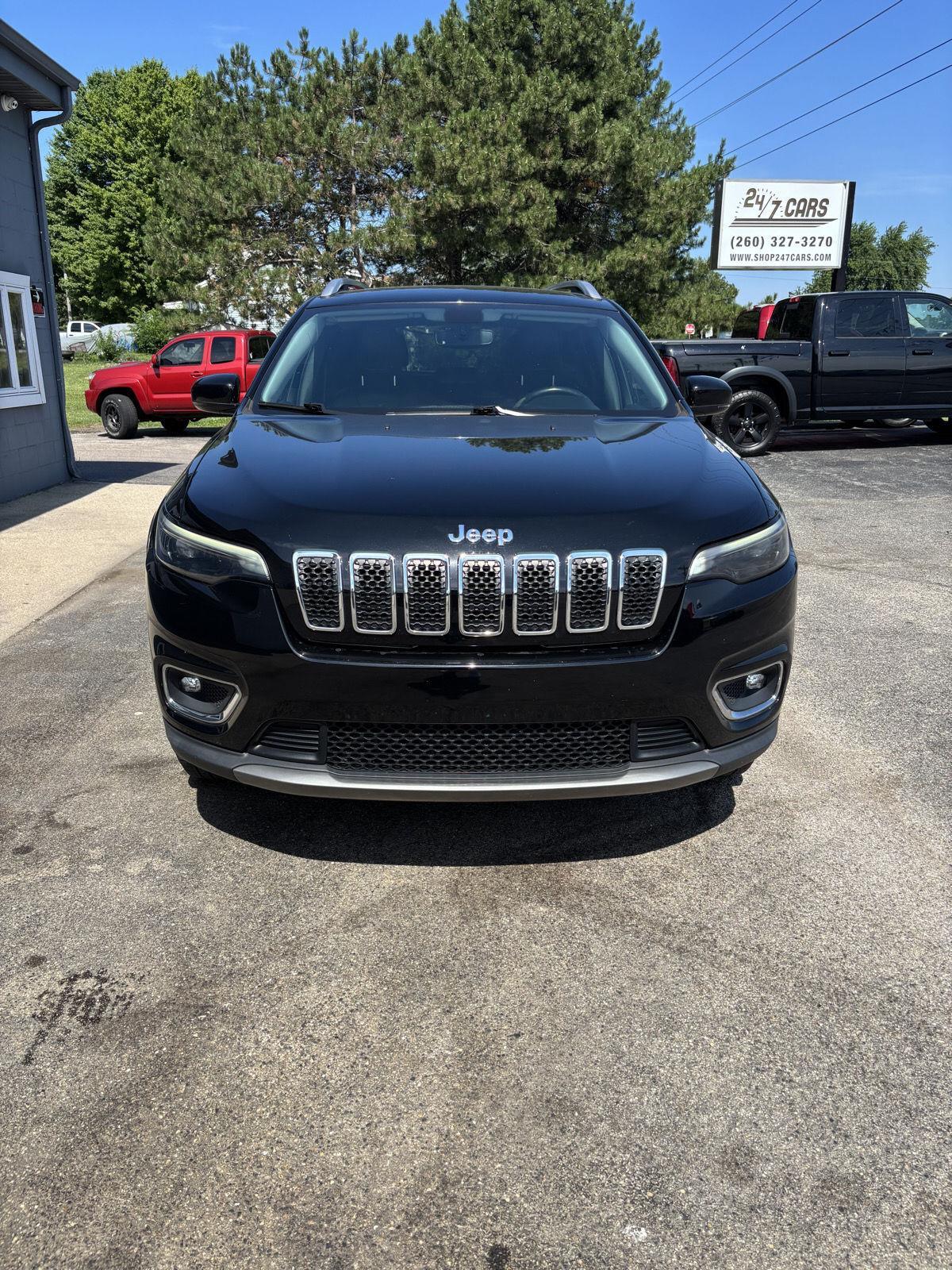 2019 Jeep Cherokee Limited 4X4's photo