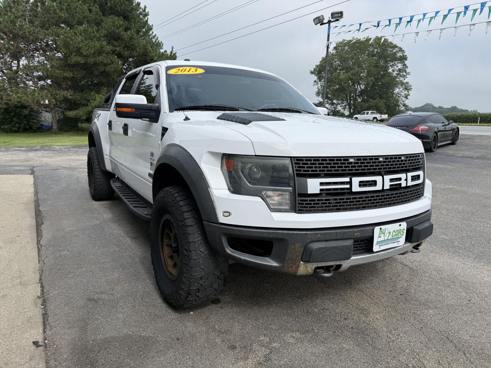 View vehicle photo 6