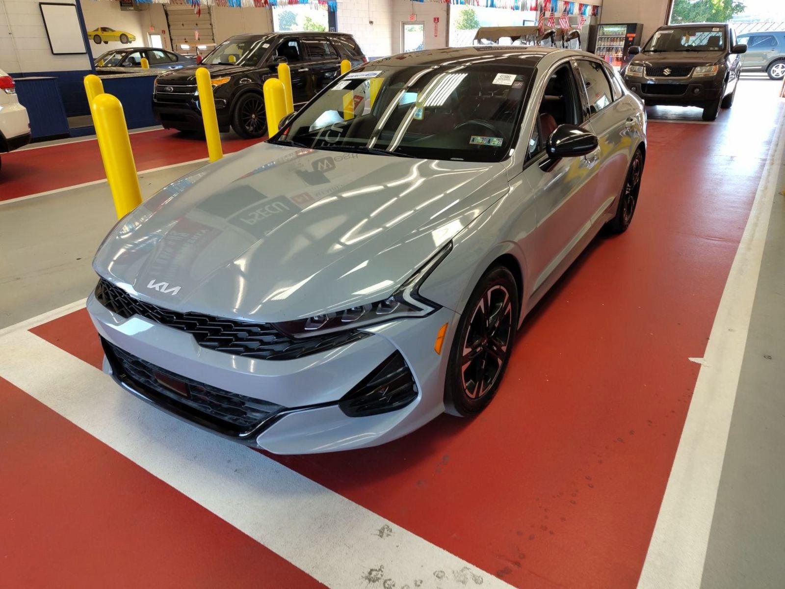 2022 Kia K5