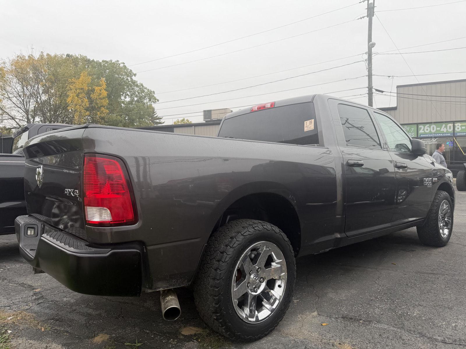 2021 RAM 1500 Classic SLT