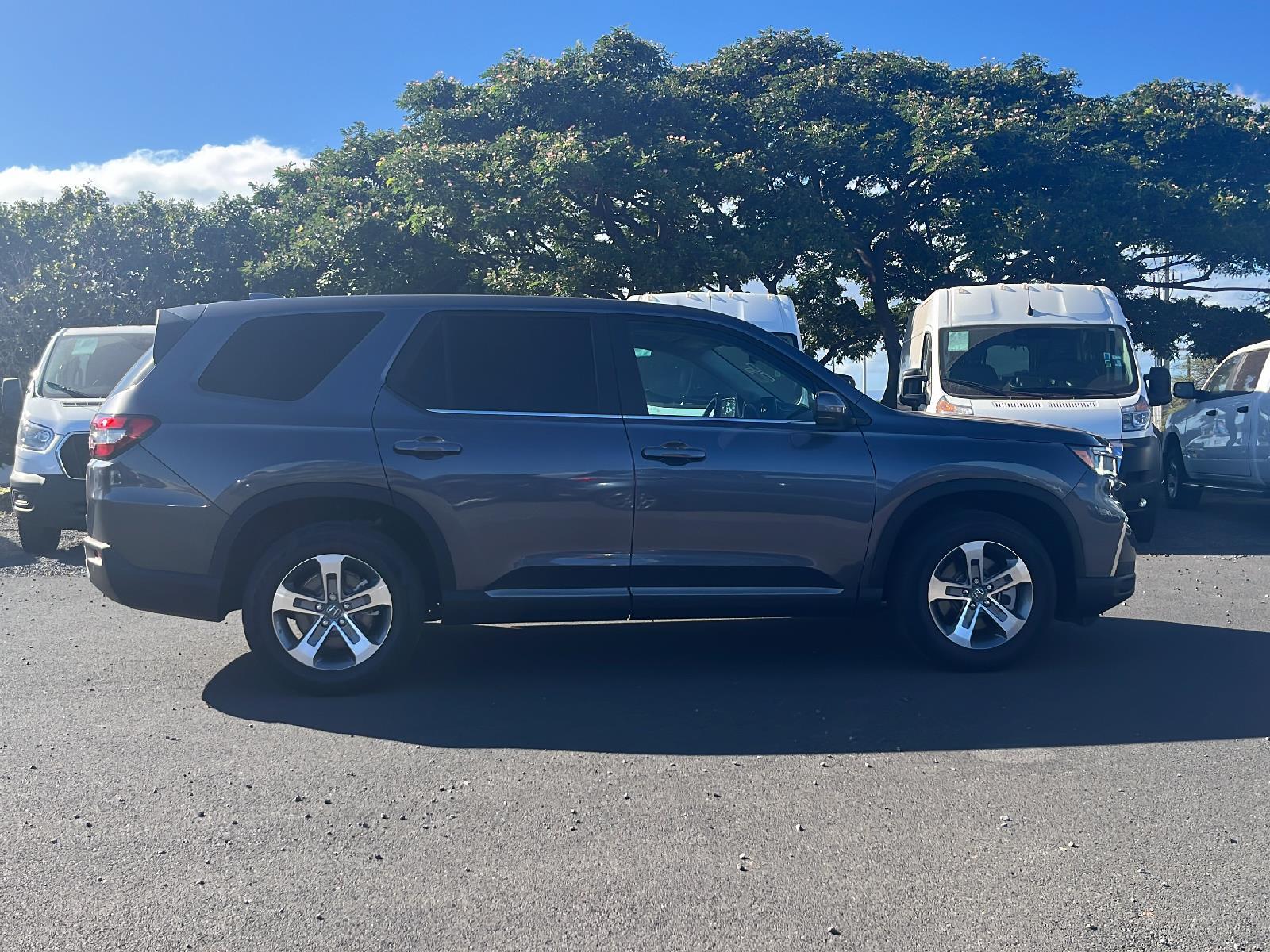 Kar Mart Maui