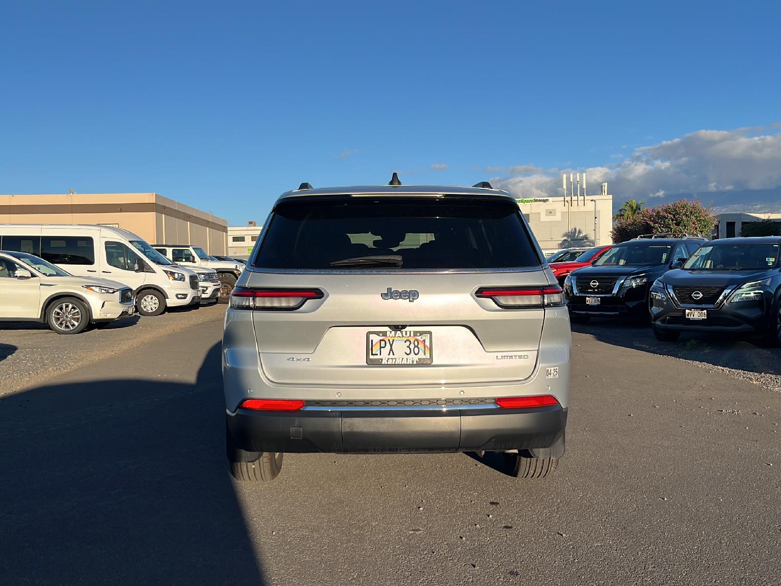 Kar Mart Maui