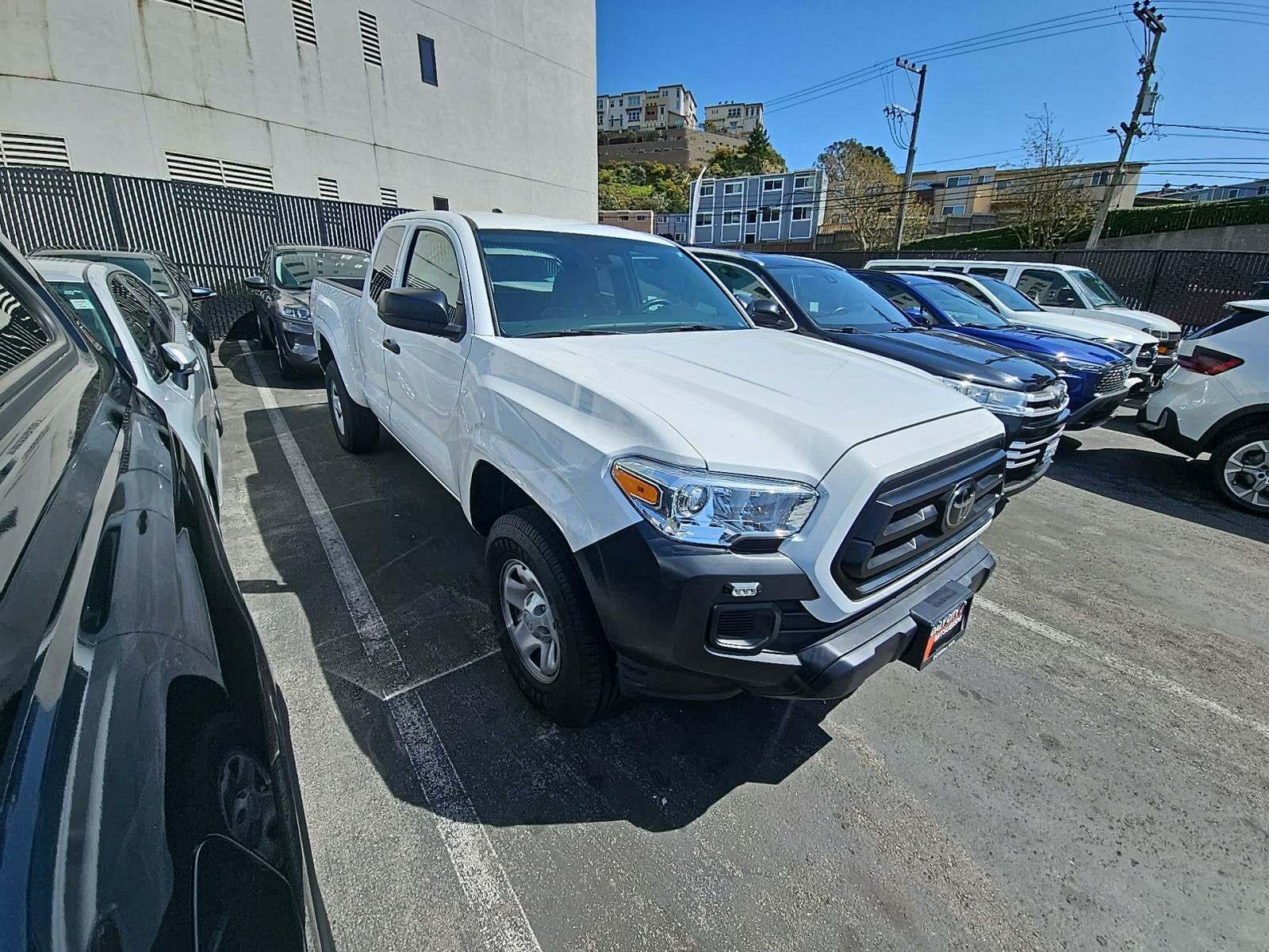 Kar Mart Maui