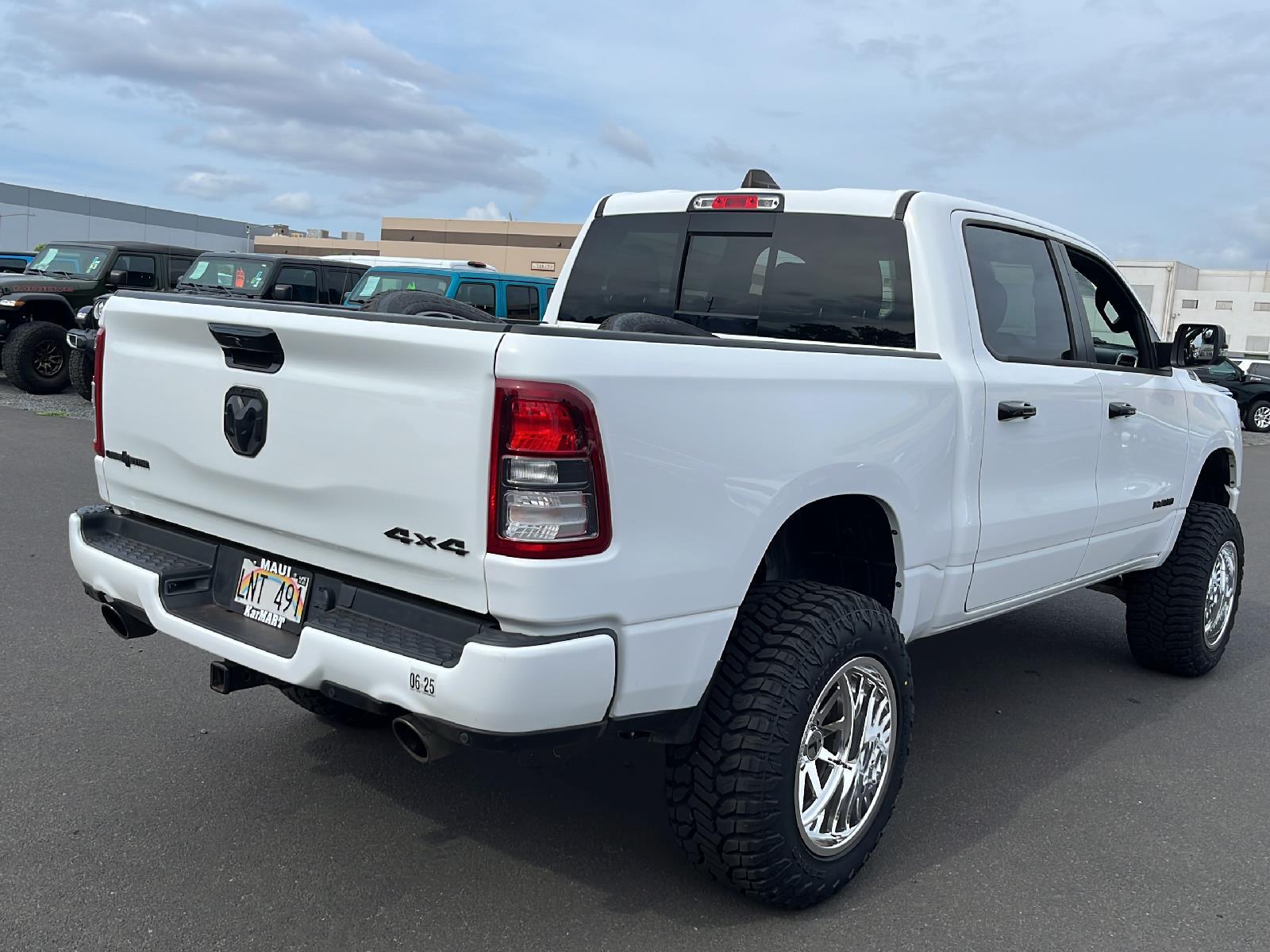 Kar Mart Maui