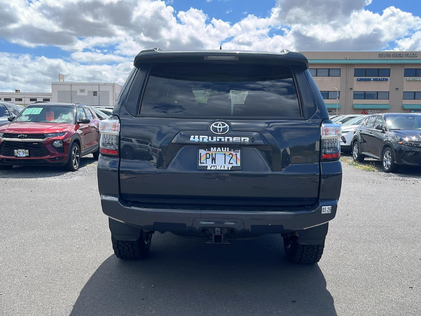Kar Mart Maui