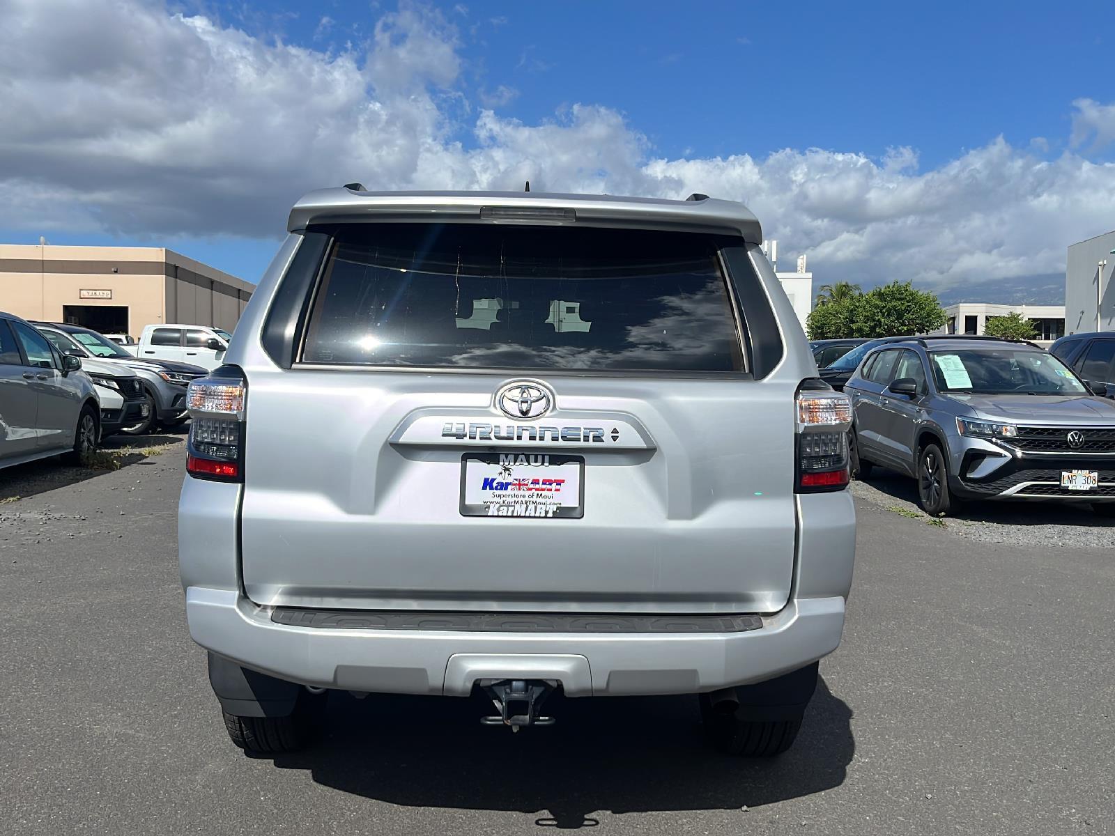 Kar Mart Maui