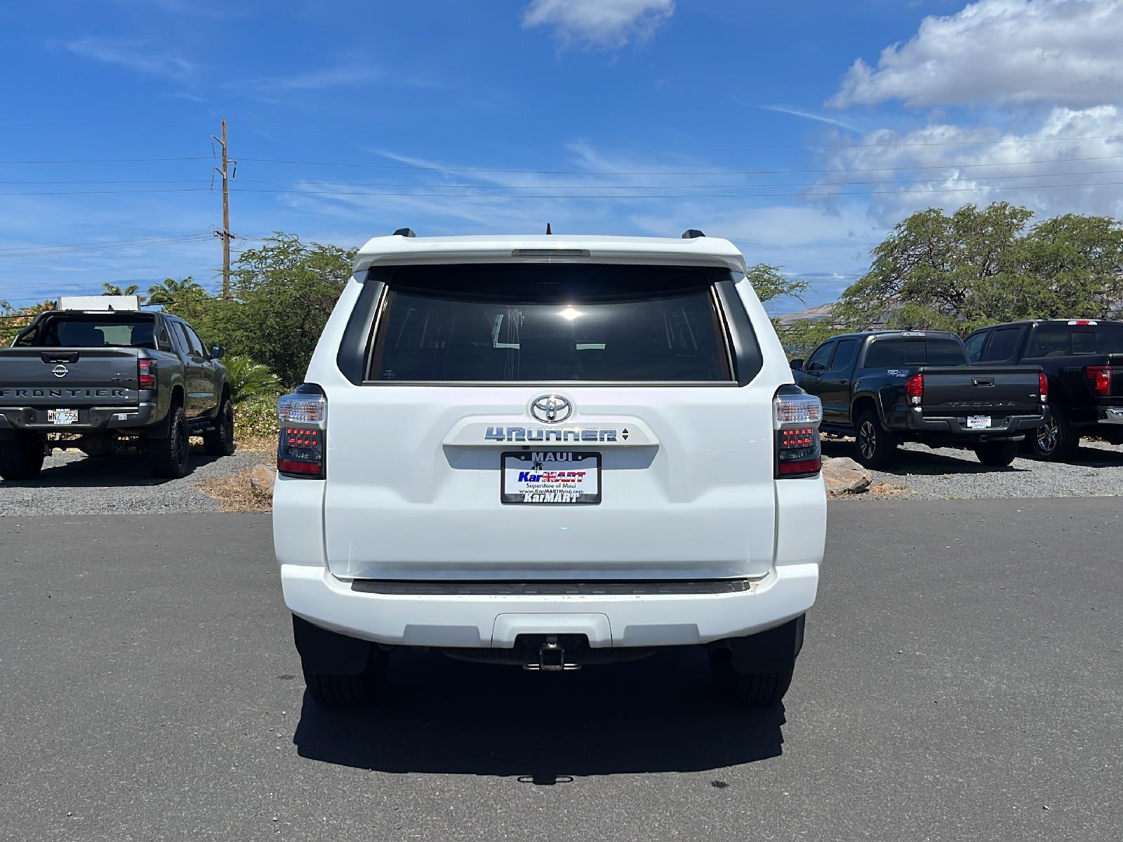 Kar Mart Maui