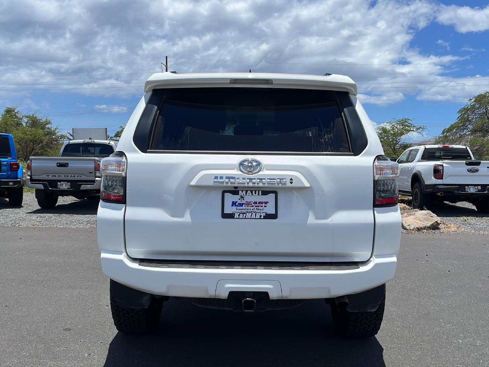 Kar Mart Maui