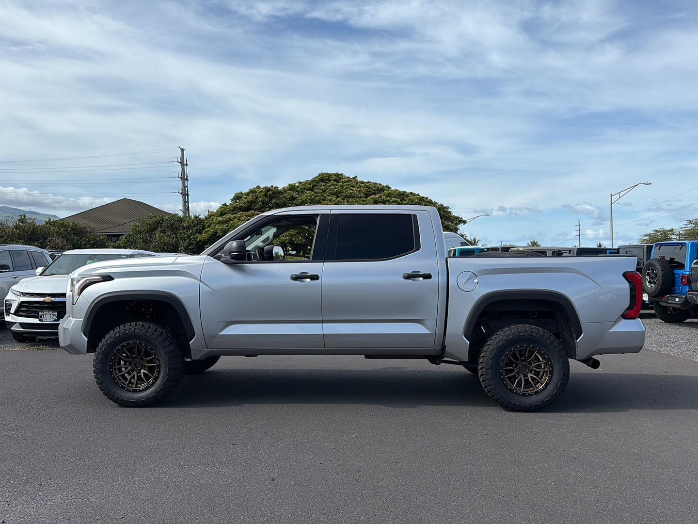 Kar Mart Maui